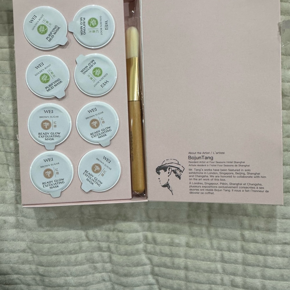 WEI Mask Set Purifying Mud & Exfoliating Masks with Brush, Face Detox & Brighten - Picture 2 of 4